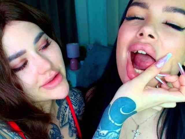 katerine-Monroe's chat room
