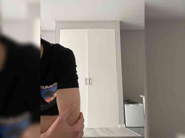 Room_of_love's chat room