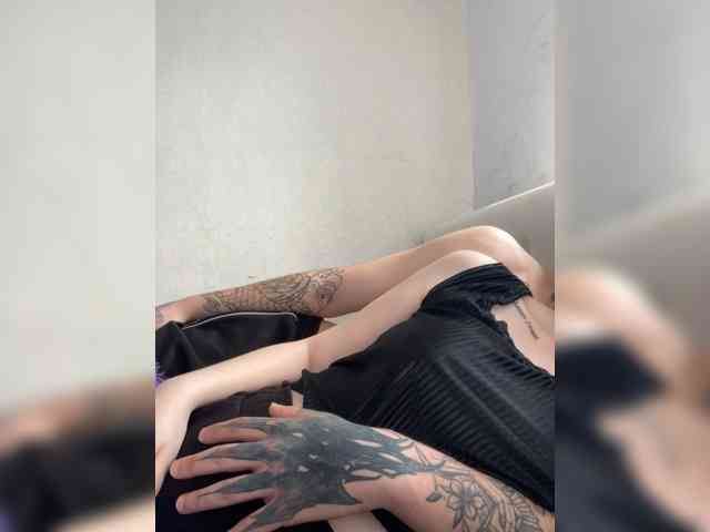 HARMONYX's chat room