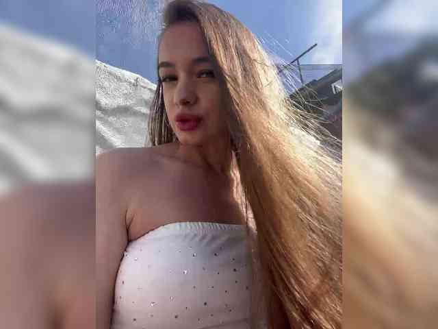 -_-_--------'s chat room