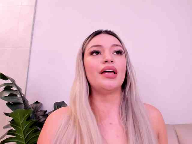 milaowens's chat room