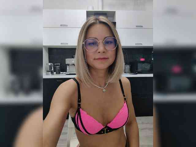 Zhenya-and-Vasilisa's chat room
