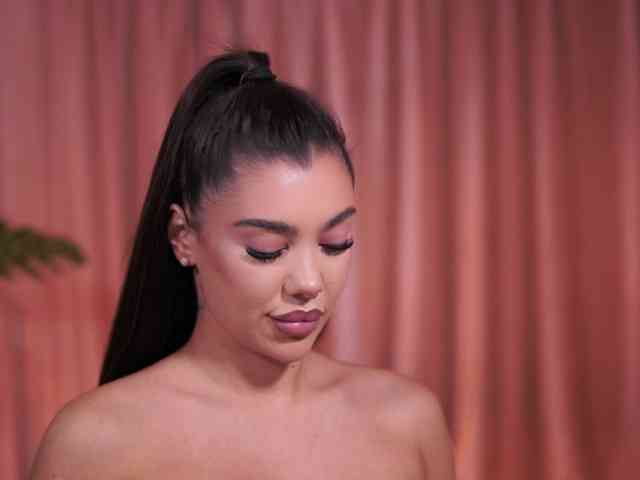 NatyDesiree's chat room