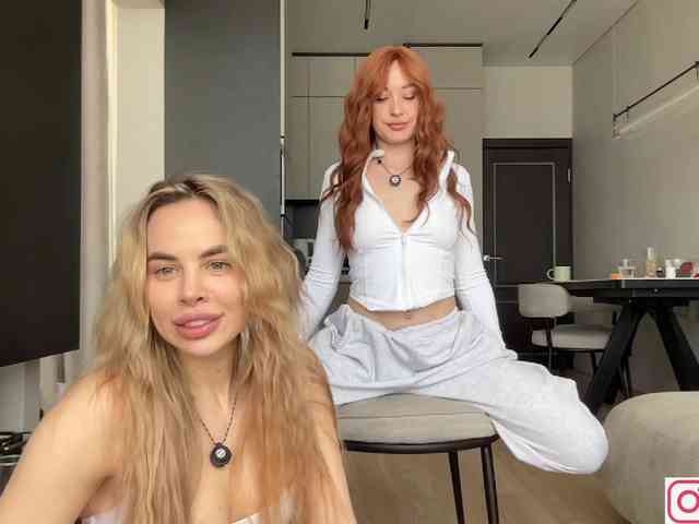 diffgirls1-1's chat room