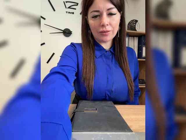 ANNA_Fox's chat room