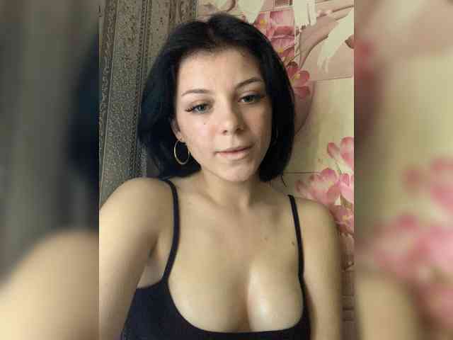 BlackKittyX's chat room