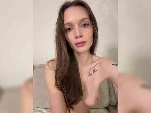 AnyaAngel's chat room