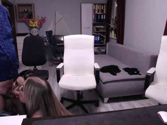Dajla's chat room