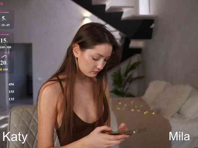 MilaLuxury's chat room