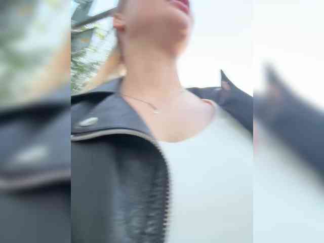 _Katrinka_'s chat room