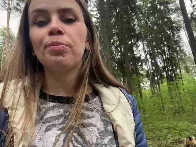 LolaSexxx's chat room