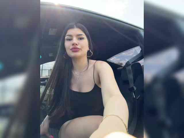 -MaybeBaby-'s chat room