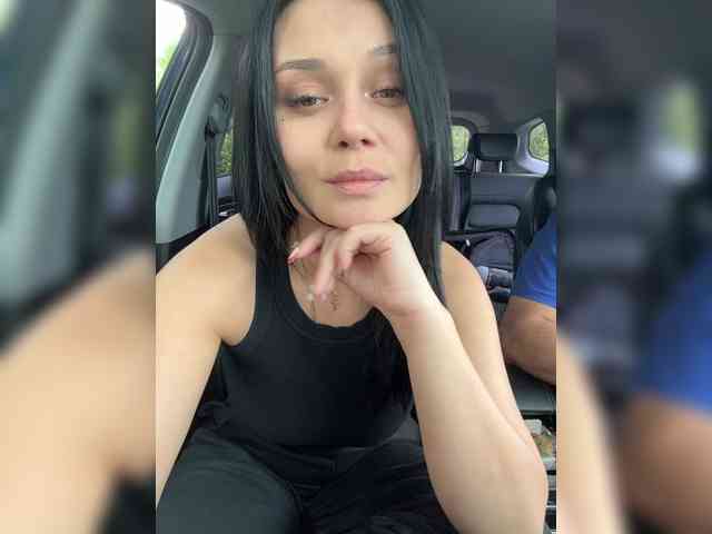 _Milashka_'s chat room