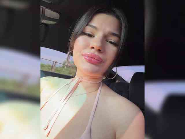 -MaybeBaby-'s chat room