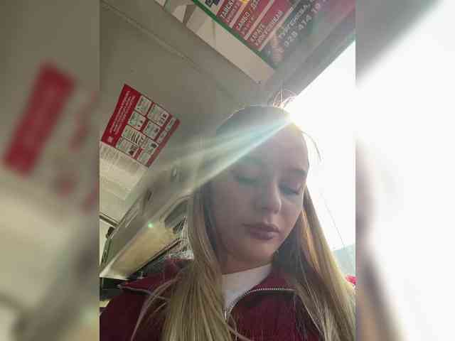 _Katrinka_'s chat room