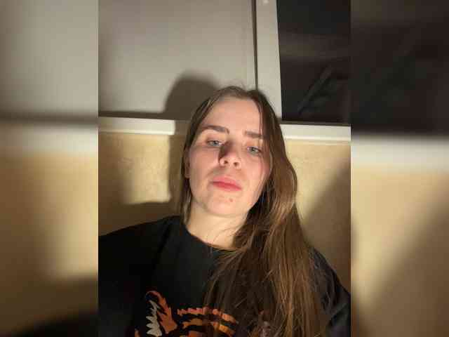 LolaSexxx's chat room