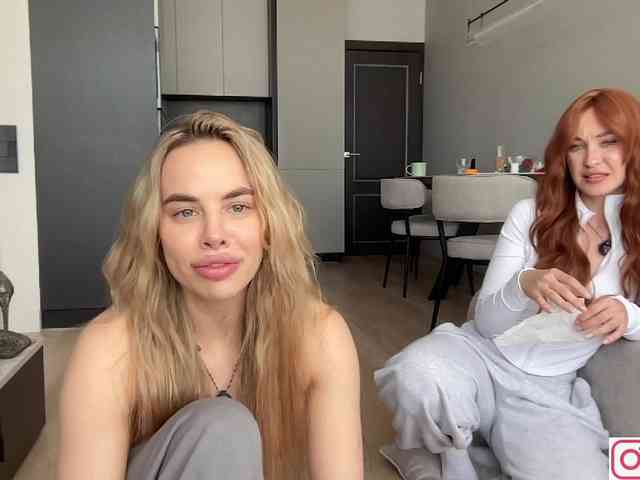 diffgirls1-1's chat room