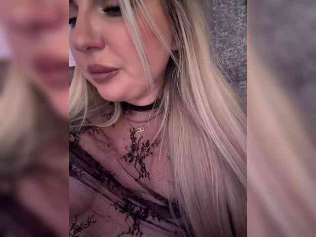 Stiflers_mom's chat room