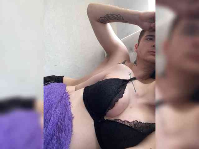 HARMONYX's chat room