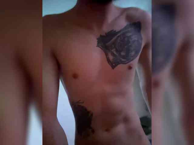 Love1day's chat room