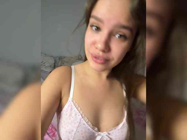 KissKissss's chat room