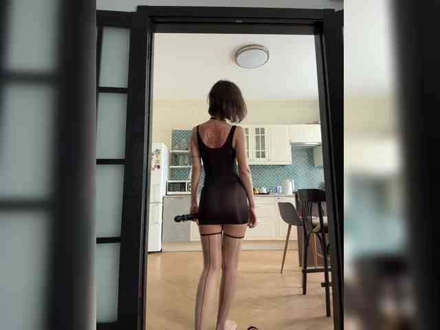 -SATIVA-'s chat room