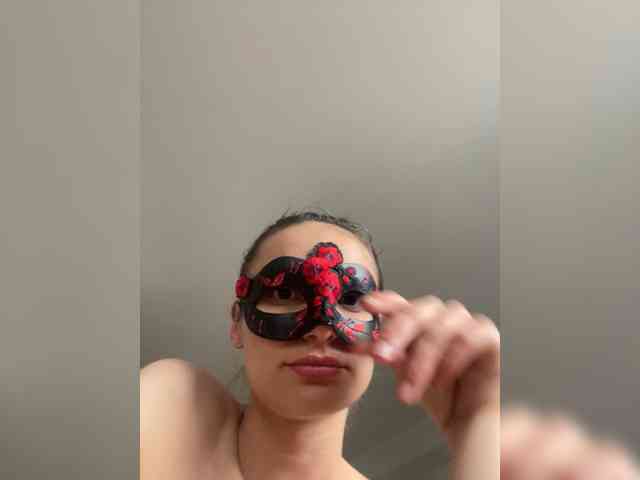 Anais8900's chat room