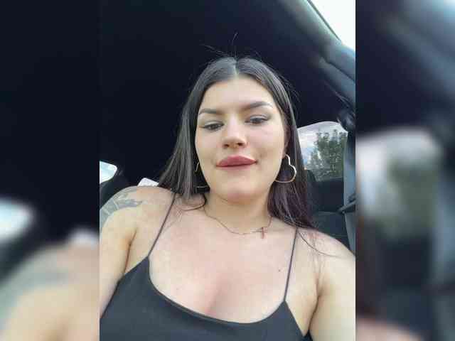 -MaybeBaby-'s chat room