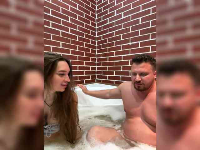 SnakeandTina's chat room