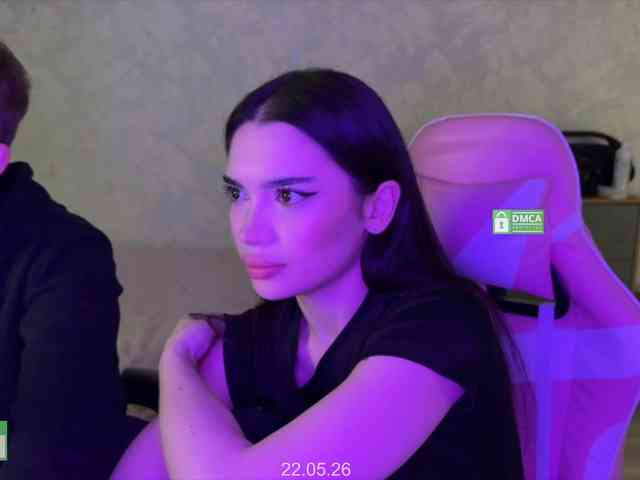 CoupleOnFire's chat room