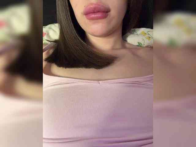 millemimi's chat room