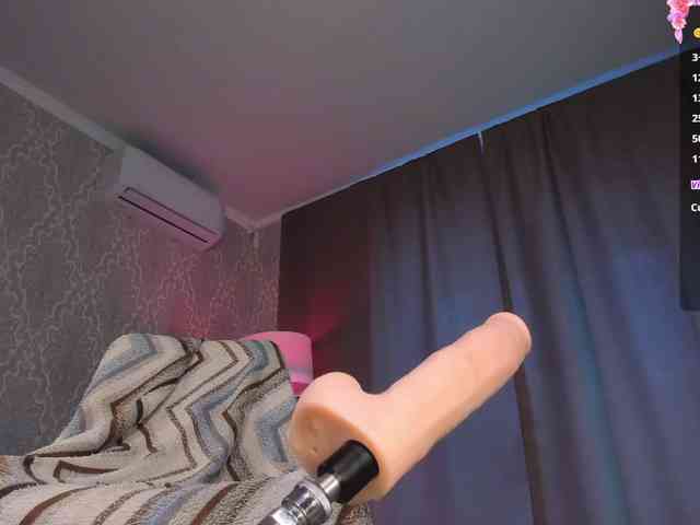 Juicy-Vikki's chat room