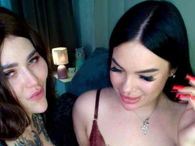 katerine-Monroe's chat room