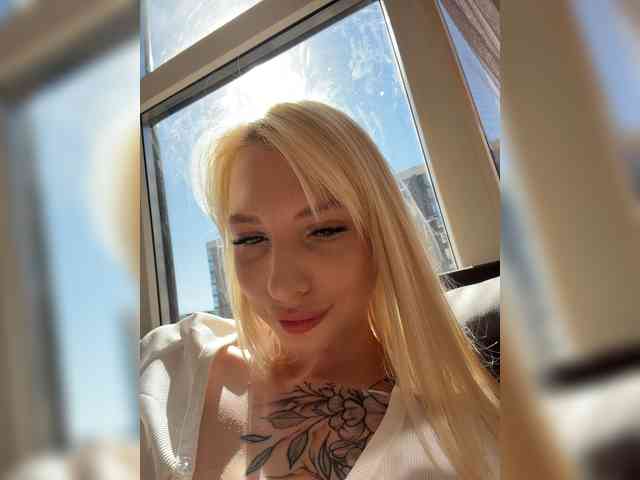 Cristi-Candy's chat room