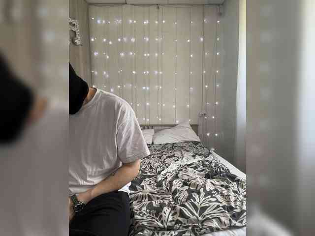 Pusydiamond's chat room