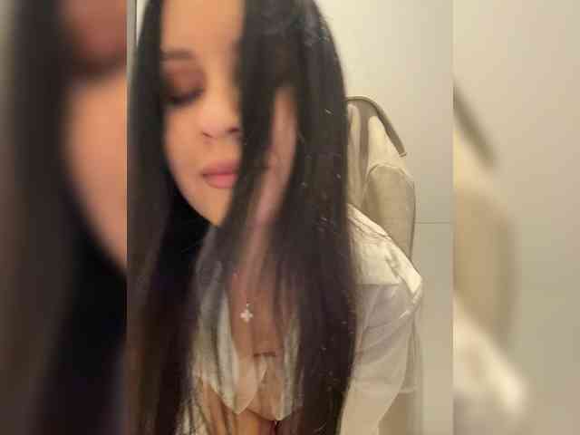 EvaRoughe's chat room