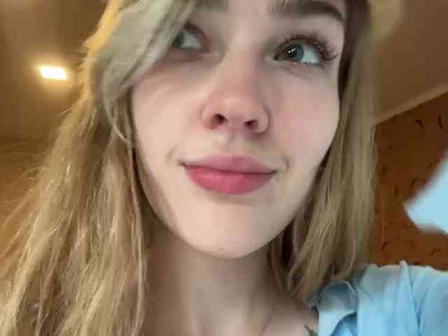 AlinnaAnnila's chat room
