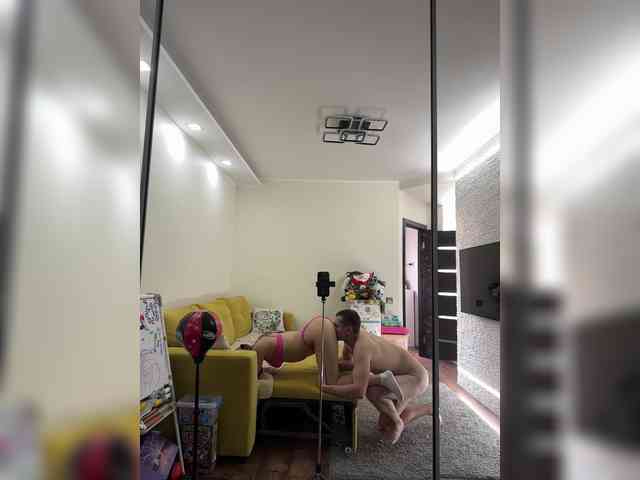 lolave's chat room