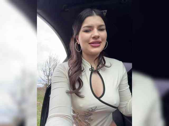 -MaybeBaby-'s chat room