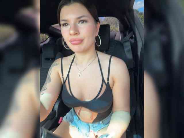 -MaybeBaby-'s chat room