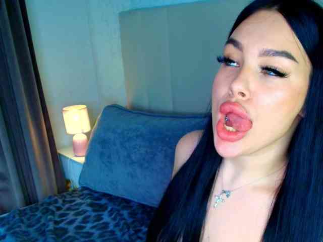 katerine-Monroe's chat room
