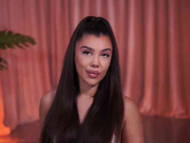 NatyDesiree's chat room