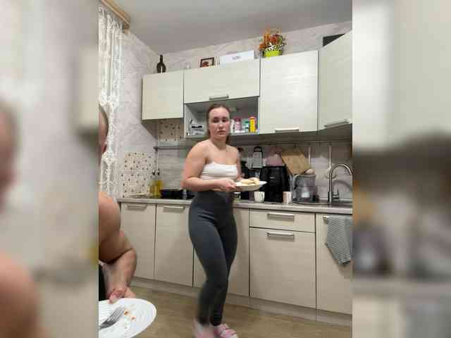 RUS577643's chat room