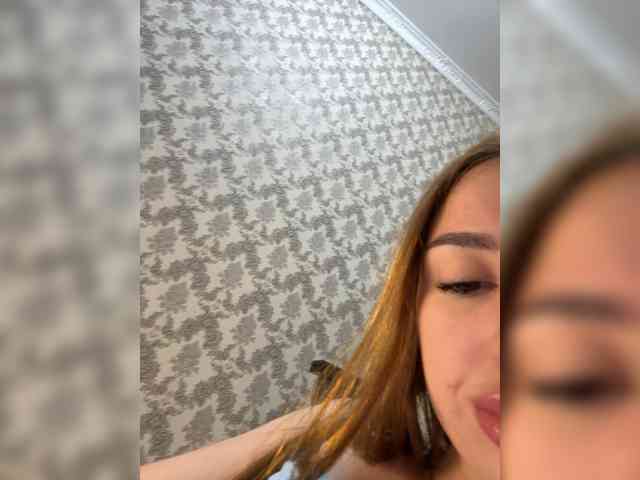 Fuck_Me_My_Love's chat room