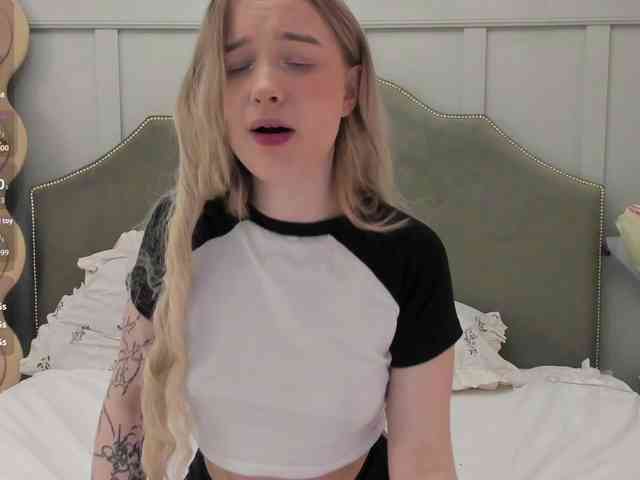 MimiMila's chat room