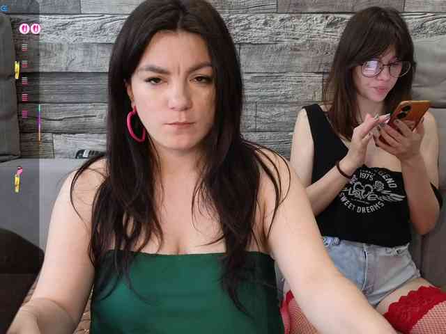 sosgirl1994's chat room