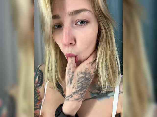 AlinnaAnnila's chat room