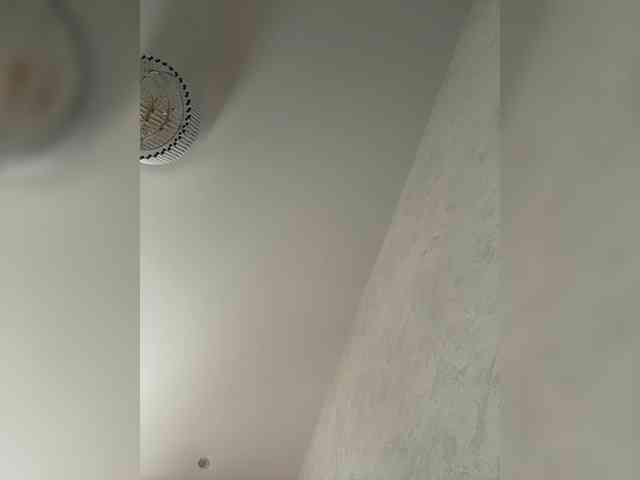 -ALLINA-'s chat room