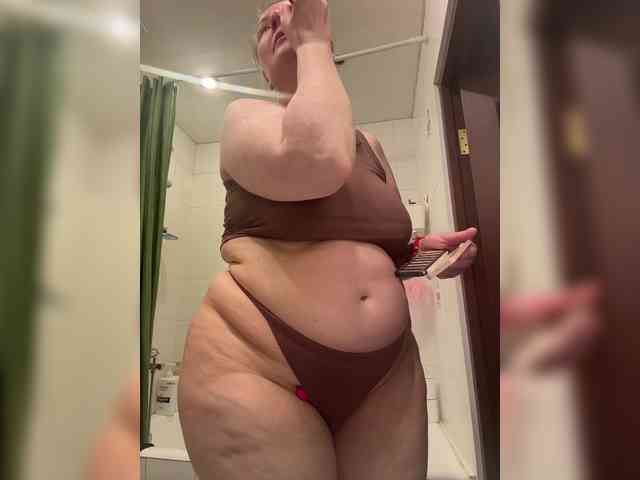 Veronika_Gold's chat room