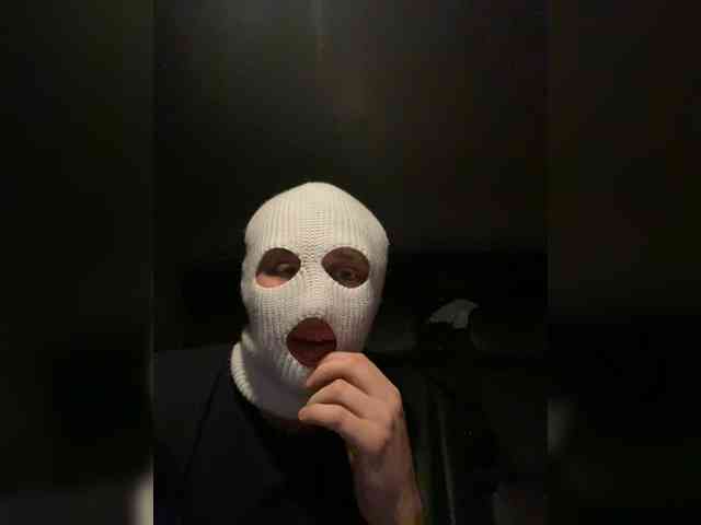 NikkiAlex's chat room